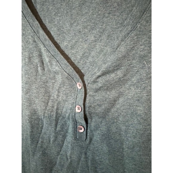 Green 3/4 Tee - Picture 3 of 5